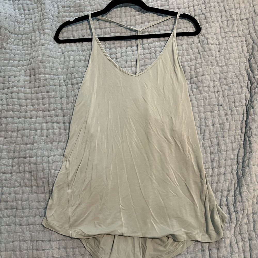 Lululemon tank